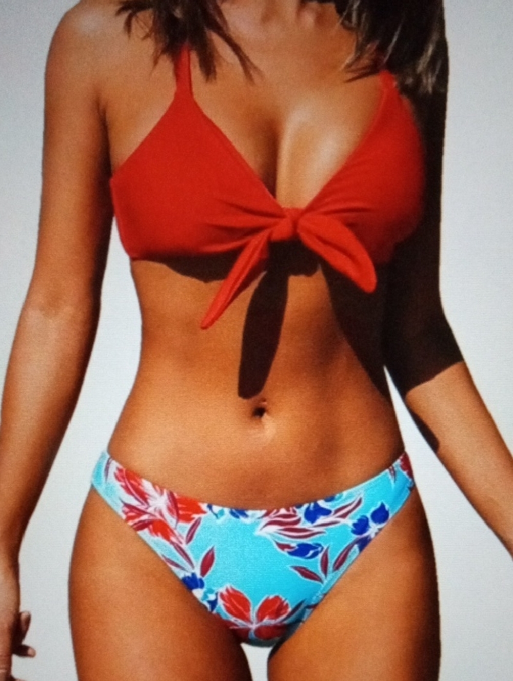Cupshe Red Tie-Front Bikini Top with Turquoise Floral Print Bottoms. Size Large